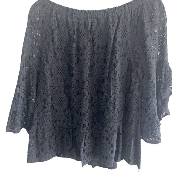 𝅺jodifl BLACK LACE ELASTIC COLLAR WITH BELL SLEEVES SIZE MEDIUM - Picture 3 of 3